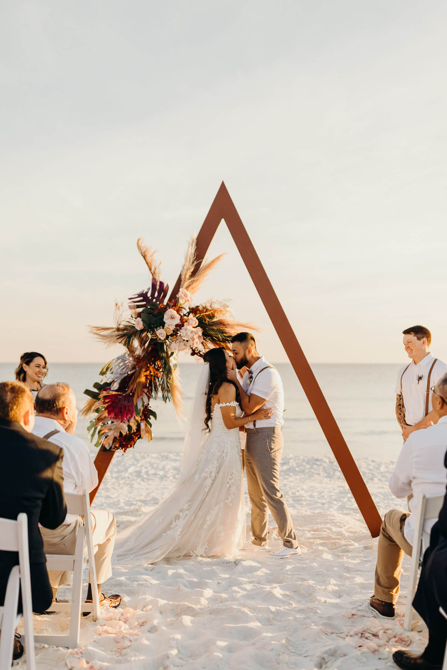 How To Plan A Destination Wedding- 10 Tips To Consider