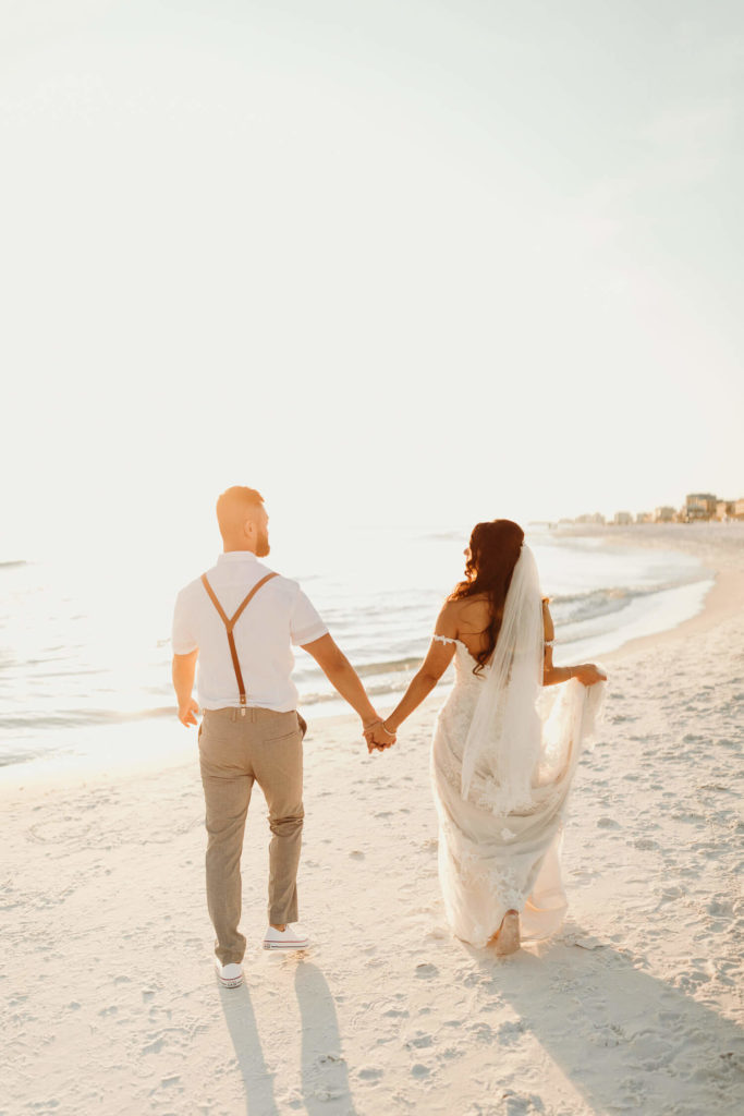 How To Plan A Destination Wedding - 10 Tips To Consider