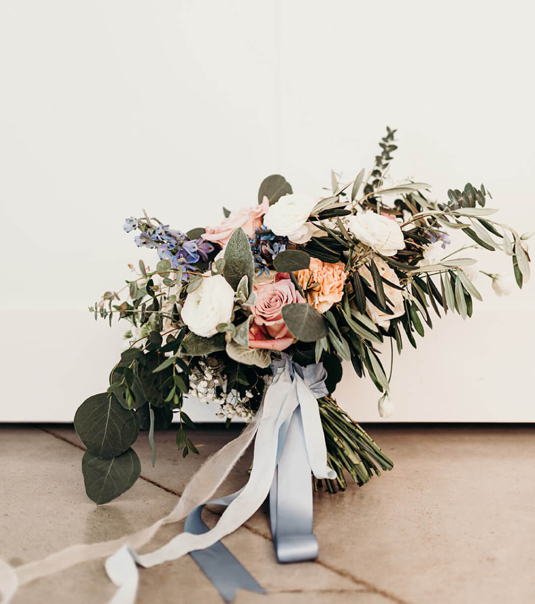 How to use Pantone's 2020 Color of the Year at your Wedding