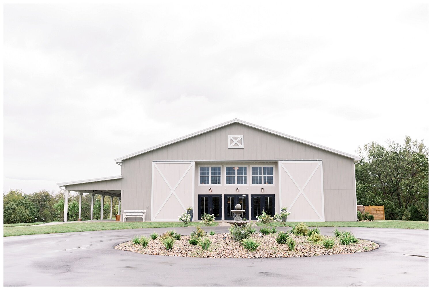 Barn Wedding Venue Kansas City 