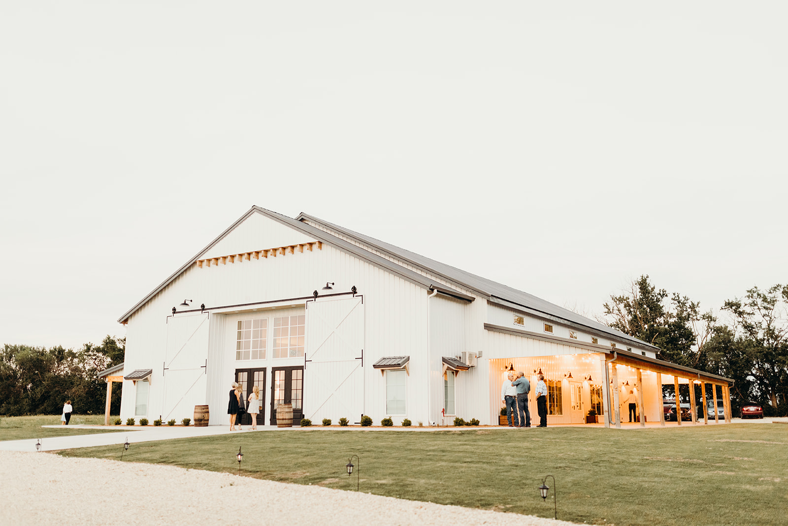 Kansas City Barn Wedding Venue